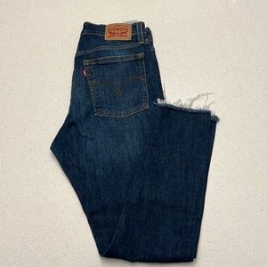 Levi’s wedgie skinny 29”x25” cropped raw edge jeans